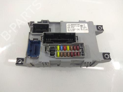 fuse-box-fiat-doblo-cargo-263_-13-d-multijet-00520321540-2010-13748654 main image