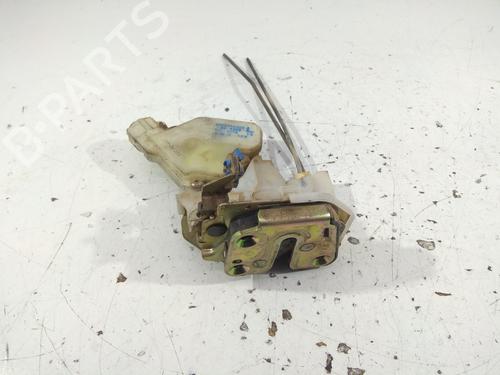 Used Rear left lock NISSAN X-TRAIL I (T30) 2.2 DCi FWD (114 hp) 8811090