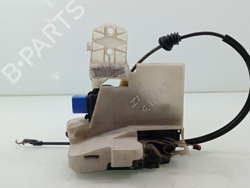 Used Front left lock VW POLO IV (9N_, 9A_) 1.4 16V (75 hp) 31211022