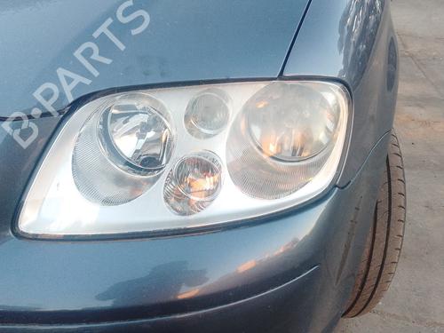 Used Left headlight VW TOURAN (1T1, 1T2) [2003-2011]  30699412