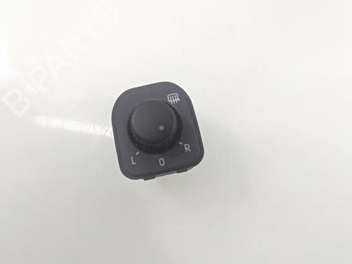 Used Mirror switch VW GOLF PLUS V (5M1, 521) 1.6 TDI (105 hp) 19055423