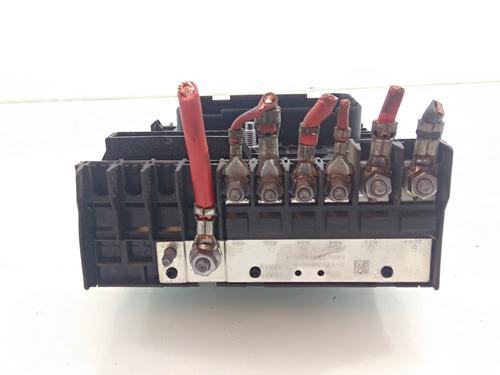 Fuse box VW GOLF PLUS V (5M1, 521) 1.6 TDI | BP19077389E1 