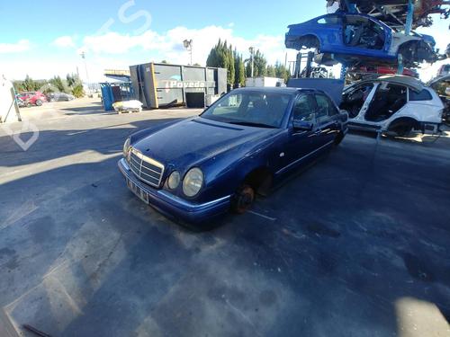 Right taillight MERCEDES-BENZ E-CLASS (W210) E 300 D (210.020) | BP7644293C35 