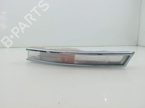 left-front-indicator-vw-passat-b55-3b3-2000-2001-2002-2003-2004-2005-39981390 main image
