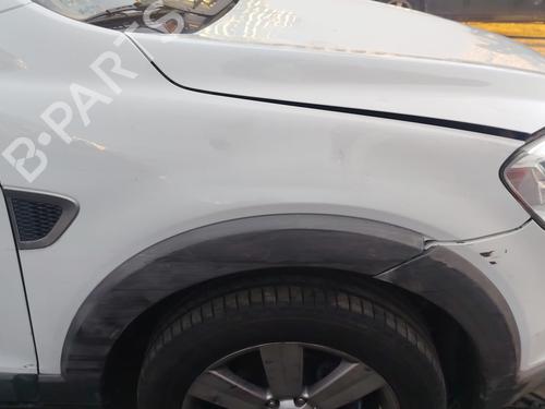 Aleta delantera derecha CHEVROLET CAPTIVA (C100, C140) [2006-2026]  31329027