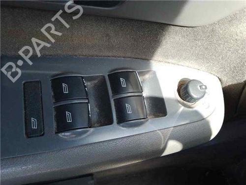 Used Left front window switch Left front window switch 38519750 38519750