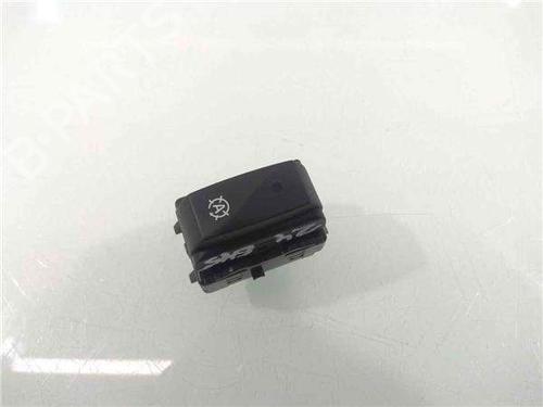 Used Switch Switch RENAULT GRAND SCÉNIC III (JZ0/1_) 1.5 dCi (JZ09, JZ0D, JZ10, JZ14, JZ1G, JZ29, JZ2C) (110 hp) 10528477 10528477