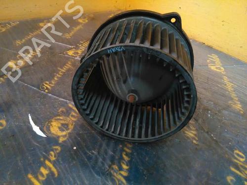 Used Heater blower motor HYUNDAI SANTA FÉ I (SM) 2.0 CRDi (113 hp) 5290683