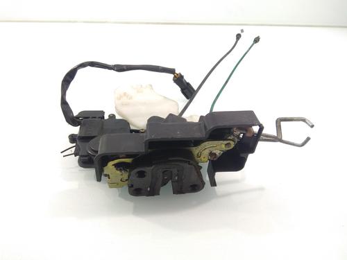 Used Front left lock KIA CARNIVAL I (UP) [1998-2001]  13528113