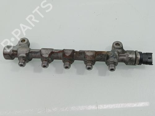 Injection rail HYUNDAI i30 Estate (GD) 1.6 CRDi | BP30638347M98