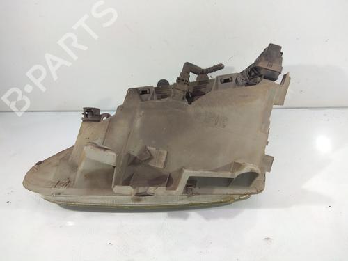 Right headlight RENAULT ESPACE III (JE0_)  | BP9457614C29 