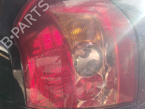 Farolim esquerdo TOYOTA COROLLA Estate (_E12_) [2001-2008]  31335231
