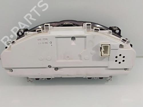 Instrument cluster VOLVO V40 Cross Country (526) | BP17684458C47