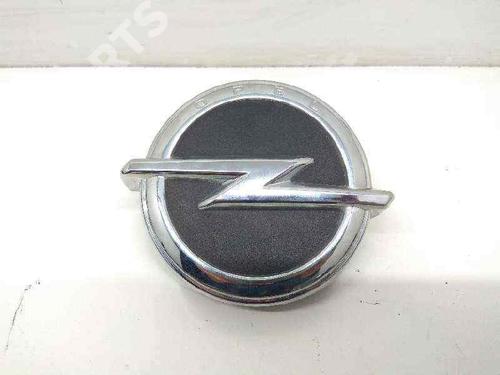 tailgate-handle-opel-corsa-e-x15-14-lpg-08-68-563697283-2014-5308044 main image