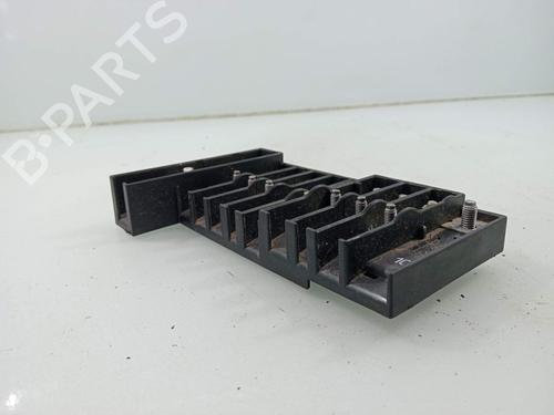 Fuse box VW TRANSPORTER T5 Van (7HA, 7HH, 7EA, 7EH) 1.9 TDI | BP40150599E1 - Image 3
