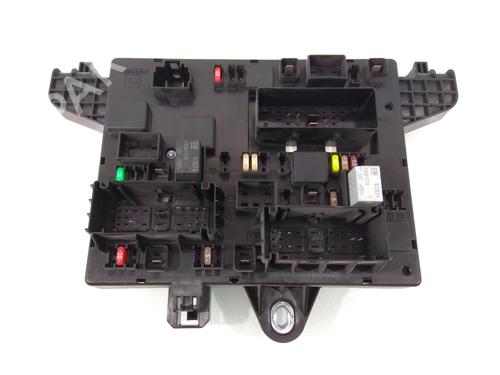 Fuse box OPEL ASTRA J (P10) 1.7 CDTI (68) | BP11744034E1 