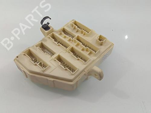 Fuse box KIA CARENS III MPV (UN)  | BP18470449E1 