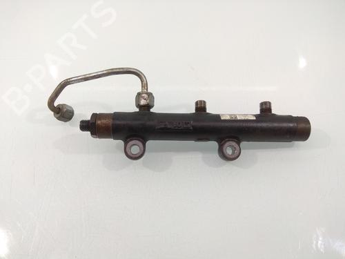 Used Injection rail LAND ROVER DISCOVERY III (L319) [2004-2009]  11429467