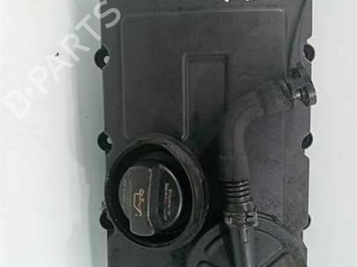 Used Valve cover Valve cover 38522822 38522822
