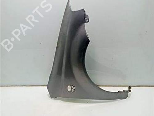 Used Right front fenders Right front fenders 38520962 38520962
