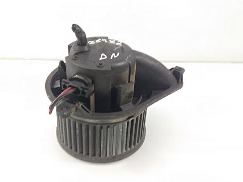 Used Heater blower motor MERCEDES-BENZ SPRINTER 2-t Van (B901, B902) [1995-2006]  16695760