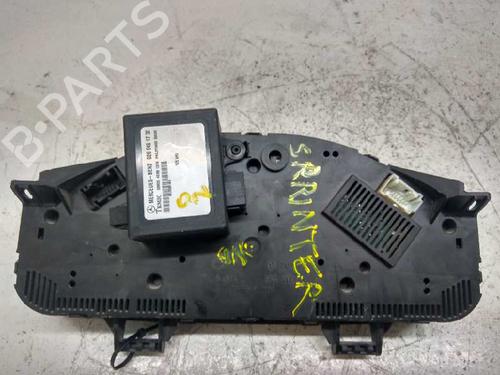 Instrument cluster MERCEDES-BENZ SPRINTER 3-t Bus (B903)  | BP21017511C47 