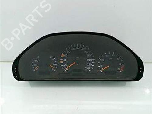 Used Instrument cluster Instrument cluster 38520885 38520885