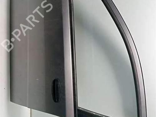 Used Left front door Left front door 38522105 38522105