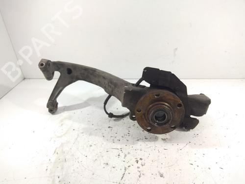 Left front steering knuckle VW PASSAT B5 (3B2) 1.9 TDI (110 hp) 8821547