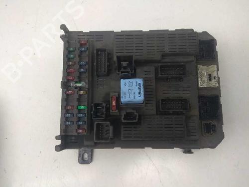 Used Fuse box CITROËN C5 II (RC_) 2.0 HDi (RCRHRH) (136 hp) 5675784