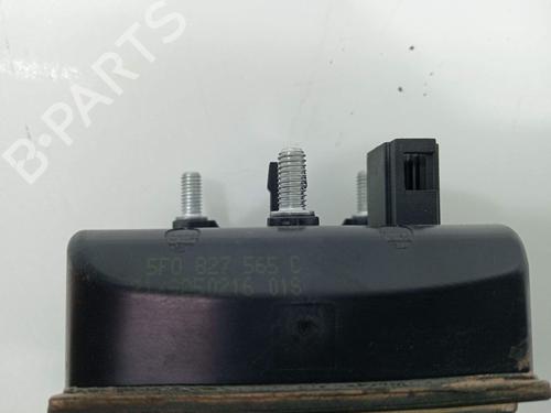 Tailgate handle SEAT LEON ST (5F8) 2.0 TDI | BP40237676C132 - Image 6