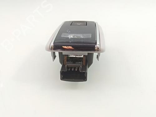 Interior roof light PEUGEOT 508 SW I (8E_) 2.0 HDi RXH Hybrid4 | BP19099721I8