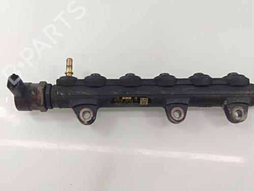 Used Injection rail Injection rail 18471094 18471094