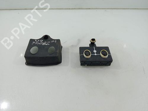 Used Hinge/Door check strap Hinge/Door check strap 38620469 38620469