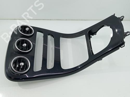 Used Middle console MERCEDES-BENZ C-CLASS (W205) C 220 BlueTEC / d (205.002, 205.004) (170 hp) 24998657