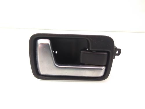 Rear right interior door handle LAND ROVER DISCOVERY III (L319) 2.7 TD 4x4 (190 hp) 11413969