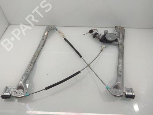 Alzavetro anteriore destra FORD FOCUS I (DAW, DBW) [1998-2009]  13531254