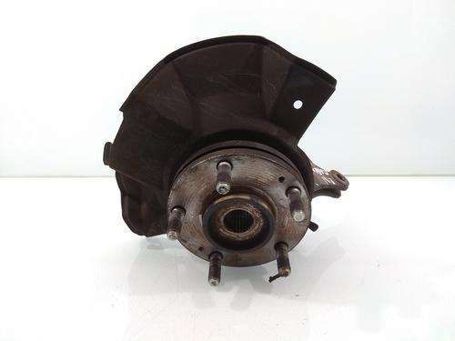 Fusee links voor KIA CARENS III MPV (UN) 2.0 CRDi 140 (140 hp) 11863173