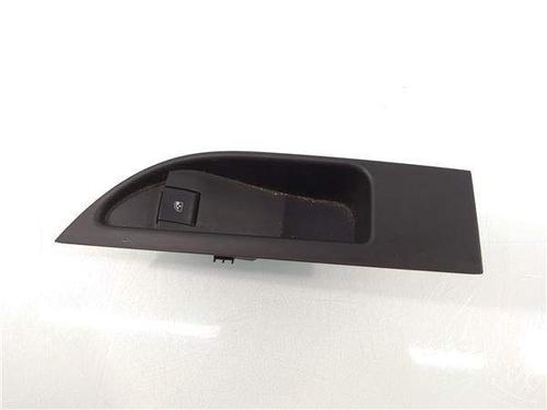 Used Left rear window switch Left rear window switch 11742958 11742958