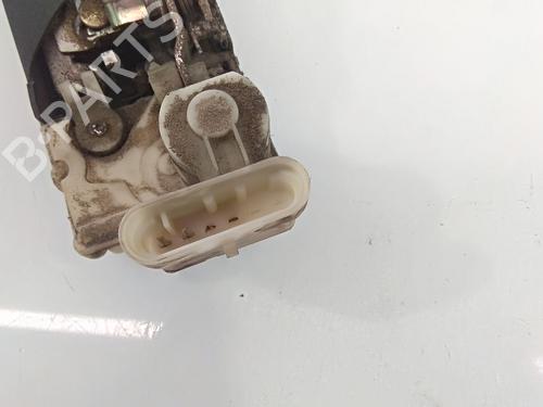 Front left lock PEUGEOT BOXER Van (244) 2.2 HDi | BP17684497C98 