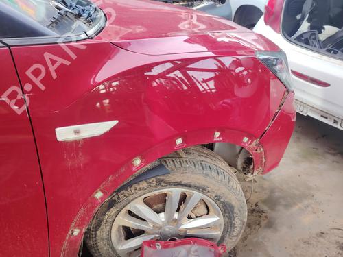 Guarda-lamas direito SSANGYONG TIVOLI [2015-2026]  31589953