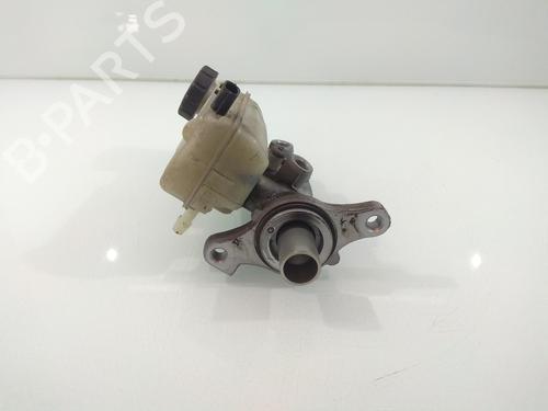 Used Brake master cylinder RENAULT MEGANE III Hatchback (BZ0/1_, B3_) 1.5 dCi (106 hp) 13528443