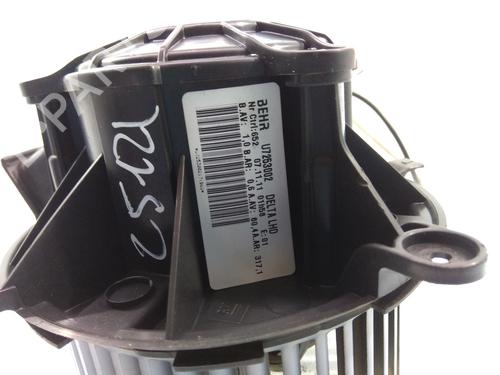 Heater blower motor OPEL ASTRA J (P10) 1.7 CDTI (68) | BP11742394M62 