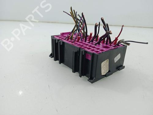 Fuse box VW TRANSPORTER T5 Van (7HA, 7HH, 7EA, 7EH) 1.9 TDI | BP40150600E1 - Image 4