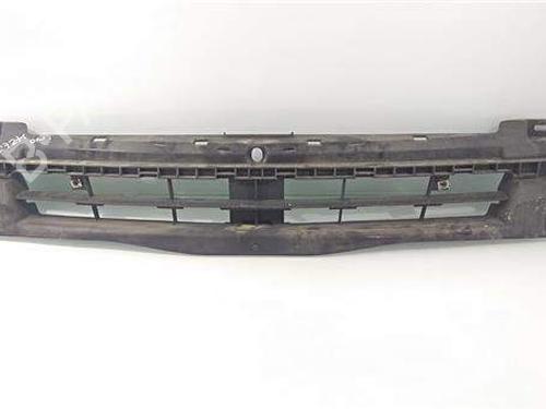 Używane Atrapa chłodnicy / Grill Atrapa chłodnicy / Grill 18471018 18471018