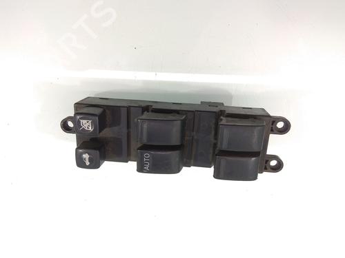 Used Left front window switch NISSAN PRIMERA (P12) [2002-2025]  5296080