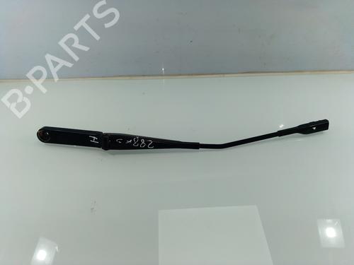 Used Front windshield wiper arm AUDI A1 Sportback (8XA, 8XF) [2011-2019]  29194426