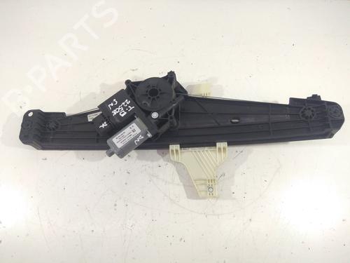 Used Rear right window mechanism PEUGEOT 3008 II SUV (MC_, MR_, MJ_, M4_) 1.2 THP/ PureTech 130 (MRHNSM, MRHNSU, MRHNSJ, MRHNYW,... (131 hp) 7171001