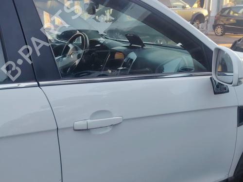 Used Right front door CHEVROLET CAPTIVA (C100, C140) [2006-2026]  31331197
