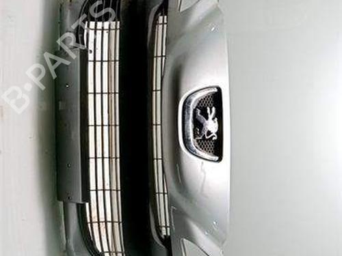 Used Front bumper Front bumper 38520631 38520631